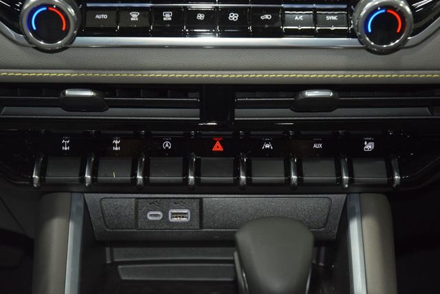 2026 Chevrolet Colorado 4WD Crew Cab ZR2 - 23020393 - 35
