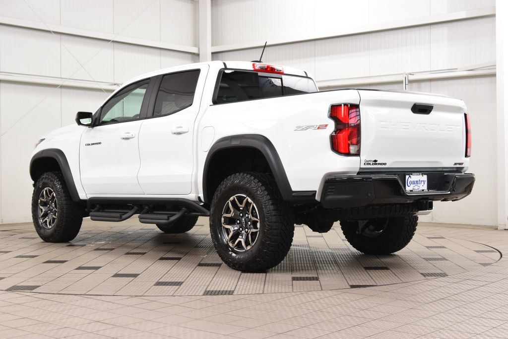 2026 Chevrolet Colorado 4WD Crew Cab ZR2 - 23038301 - 5