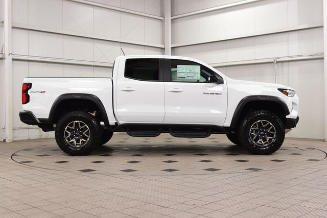 2026 Chevrolet Colorado 4WD Crew Cab ZR2 - 23038301 - 8