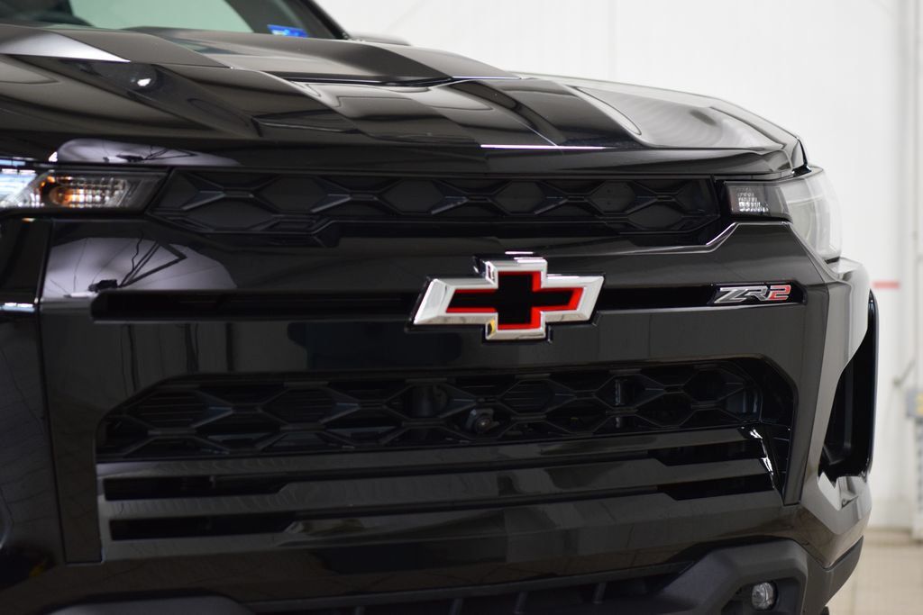 2026 Chevrolet Colorado 4WD Crew Cab ZR2 - 23041629 - 10