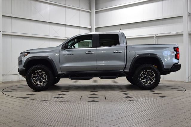 2026 Chevrolet Colorado 4WD Crew Cab ZR2 - 23041637 - 3