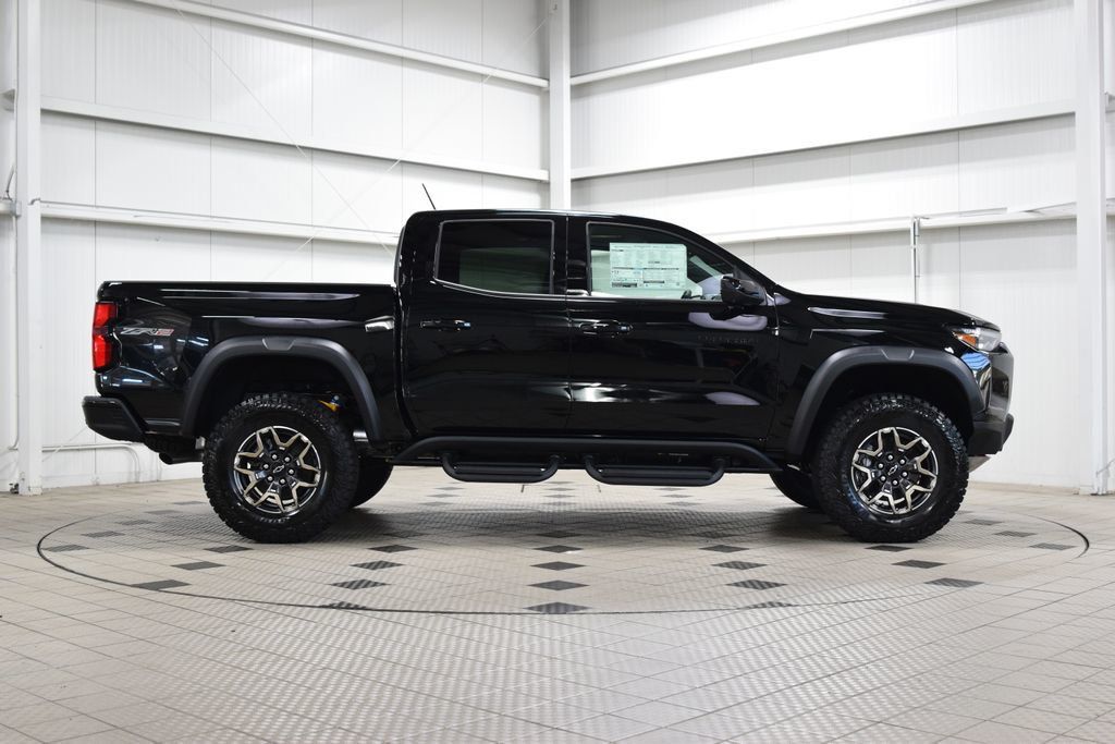 2026 Chevrolet Colorado 4WD Crew Cab ZR2 - 23047574 - 8