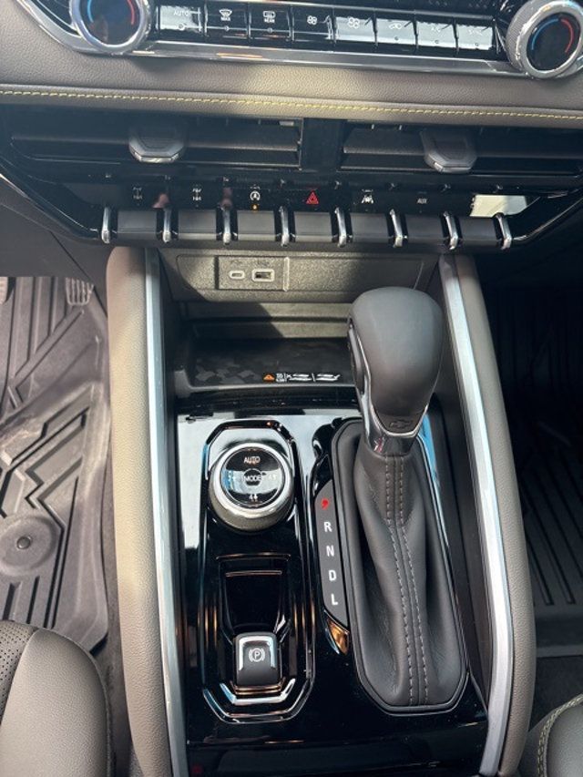 2026 Chevrolet Colorado 4WD Crew Cab ZR2 - 22966459 - 14