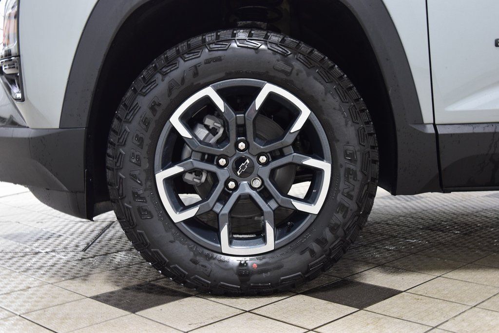 2026 Chevrolet Equinox AWD 4dr ACTIV w/KDZ - 22988358 - 28