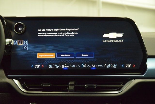 2026 Chevrolet Equinox EV 4dr LT2 w/PDE - 22935977 - 29