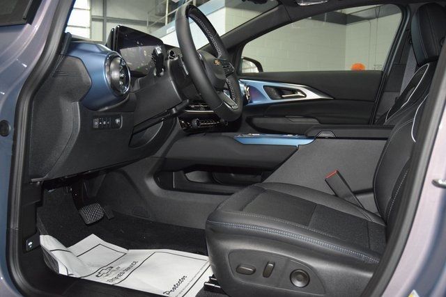 2026 Chevrolet Equinox EV 4dr LT2 w/PDE - 22935989 - 35