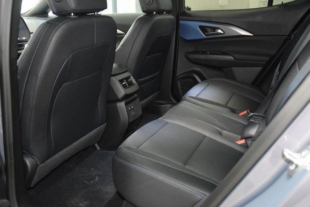 2026 Chevrolet Equinox EV 4dr LT2 w/PDE - 22935989 - 38