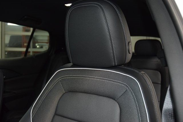 2026 Chevrolet Equinox EV 4dr LT2 w/PDE - 22936016 - 38