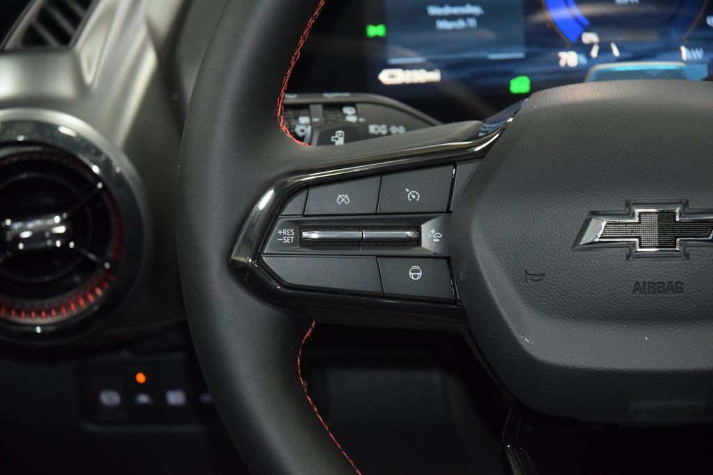 2026 Chevrolet Equinox EV 4dr RS - 22988351 - 36