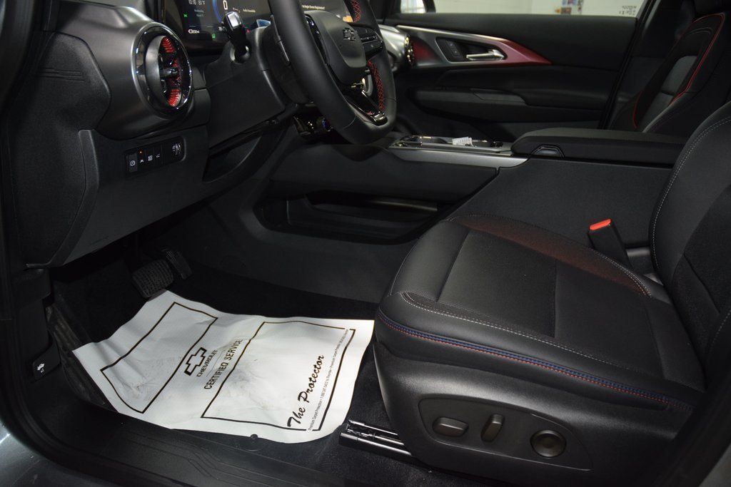 2026 Chevrolet Equinox EV 4dr RS - 22988351 - 38