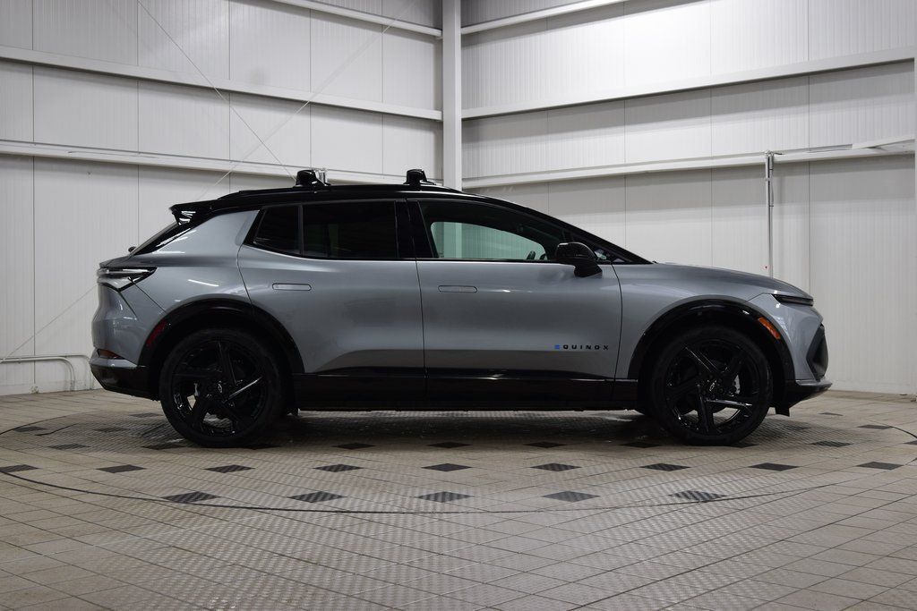 2026 Chevrolet Equinox EV 4dr RS - 22988351 - 8