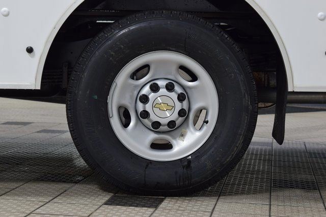 2026 Chevrolet Express Commercial Cutaway 3500 Van 139" - 23012420 - 13