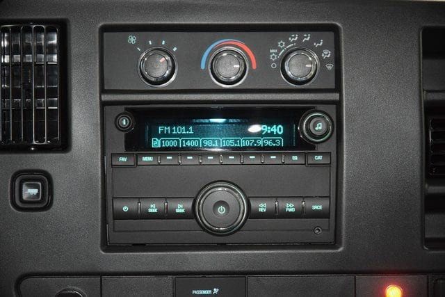 2026 Chevrolet Express Commercial Cutaway 3500 Van 139" - 23012420 - 17