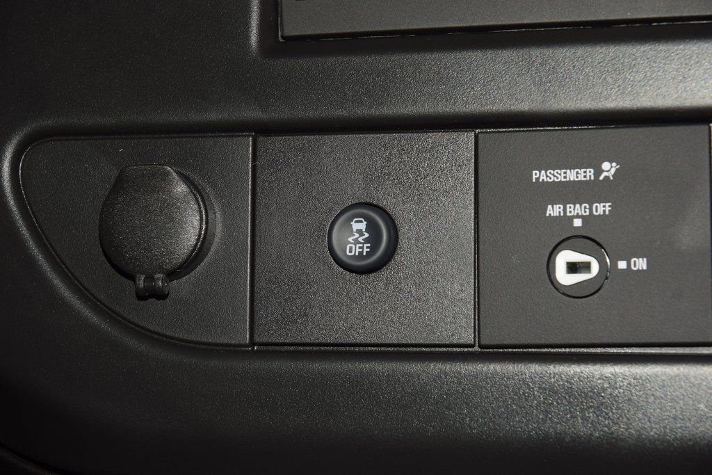 2026 Chevrolet Express Commercial Cutaway 3500 Van 139" - 23012421 - 21