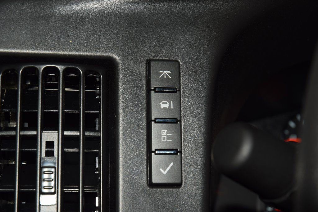 2026 Chevrolet Express Commercial Cutaway 3500 Van 139" - 23012421 - 24