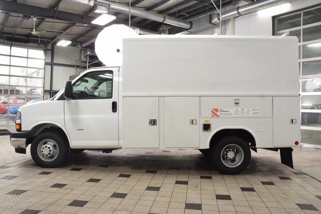 2026 Chevrolet Express Commercial Cutaway 3500 Van 139" - 23012421 - 2