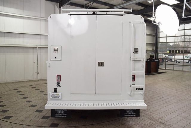 2026 Chevrolet Express Commercial Cutaway 3500 Van 139" - 23012421 - 3