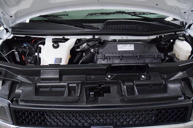 2026 Chevrolet Express Commercial Cutaway 3500 Van 139" - 23012422 - 16