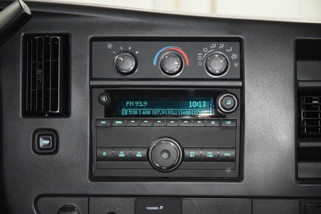 2026 Chevrolet Express Commercial Cutaway 3500 Van 139" - 23012422 - 18