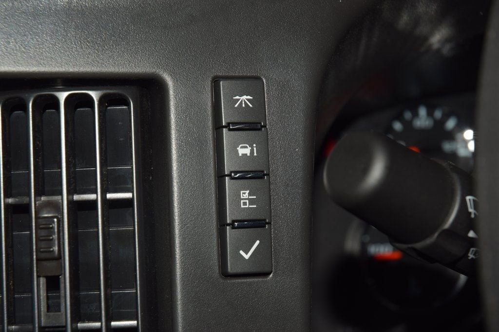 2026 Chevrolet Express Commercial Cutaway 3500 Van 139" - 23012422 - 23