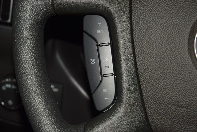 2026 Chevrolet Express Commercial Cutaway 3500 Van 139" - 23012422 - 25