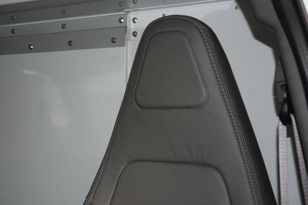 2026 Chevrolet Express Commercial Cutaway 3500 Van 139" - 23012422 - 28