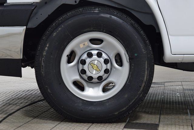 2026 Chevrolet Express Commercial Cutaway 3500 Van 139" - 23044789 - 14