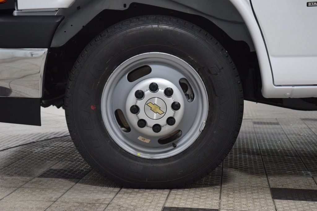 2026 Chevrolet Express Commercial Cutaway 3500 Van 139" - 23044790 - 15