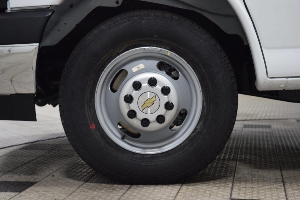 2026 Chevrolet Express Commercial Cutaway 3500 Van 139" - 23044791 - 14