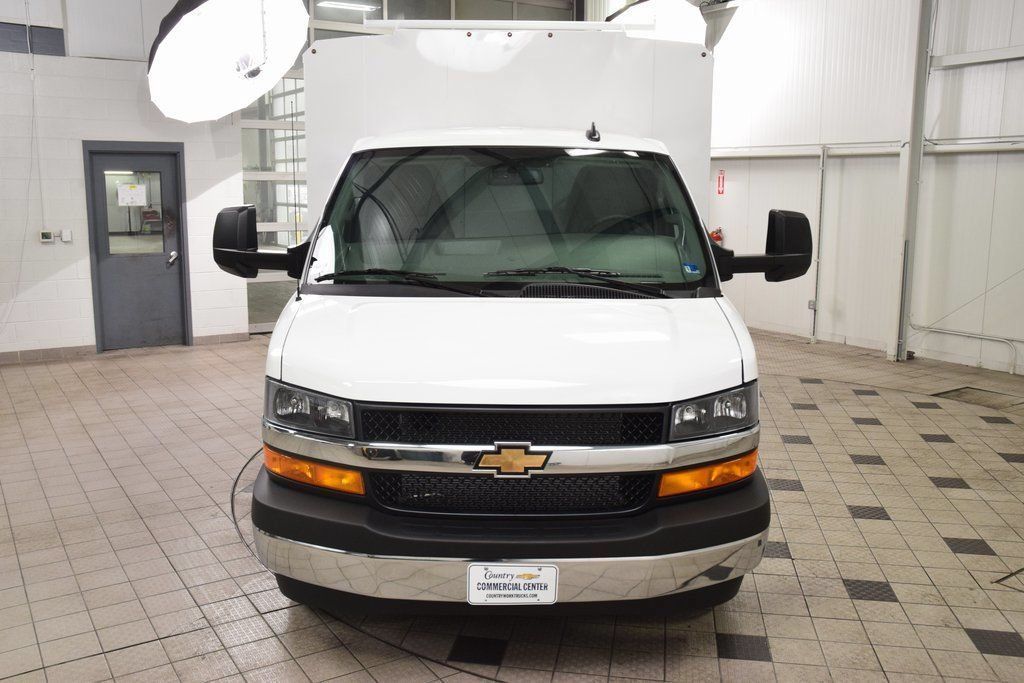 2026 Chevrolet Express Commercial Cutaway 3500 Van 139" - 23044791 - 1