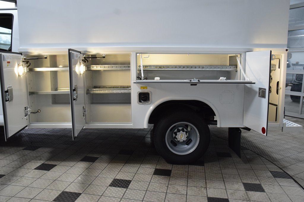 2026 Chevrolet Express Commercial Cutaway 3500 Van 139" - 23044791 - 35