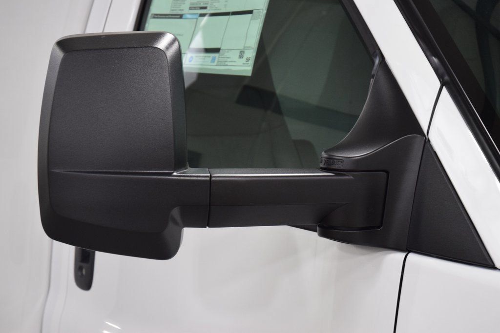 2026 Chevrolet Express Commercial Cutaway 3500 Van 139" - 23044791 - 8