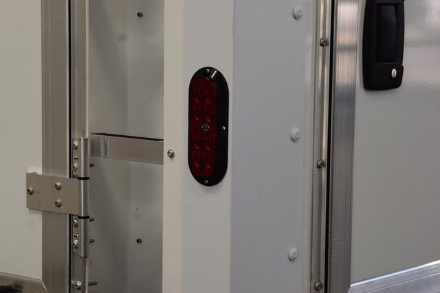 2026 Chevrolet Express Commercial Cutaway 3500 Van 159" - 23012412 - 9