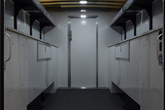 2026 Chevrolet Express Commercial Cutaway 3500 Van 159" - 23012412 - 11