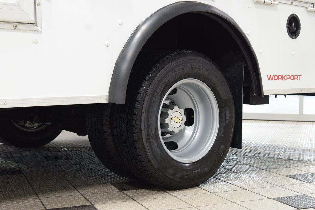 2026 Chevrolet Express Commercial Cutaway 3500 Van 159" - 23012414 - 15