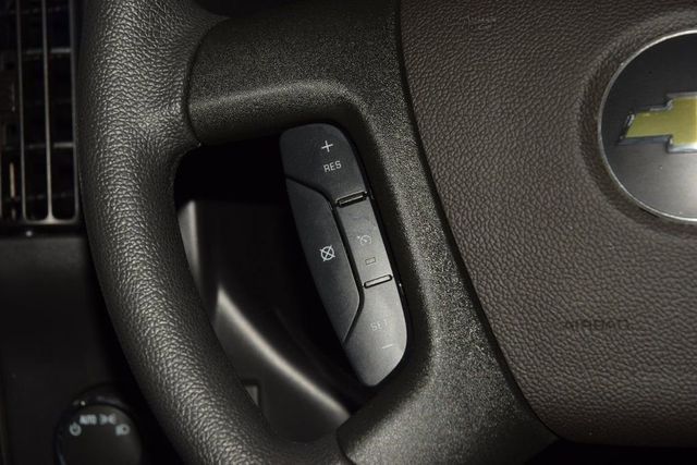 2026 Chevrolet Express Commercial Cutaway 3500 Van 159" - 23012414 - 22