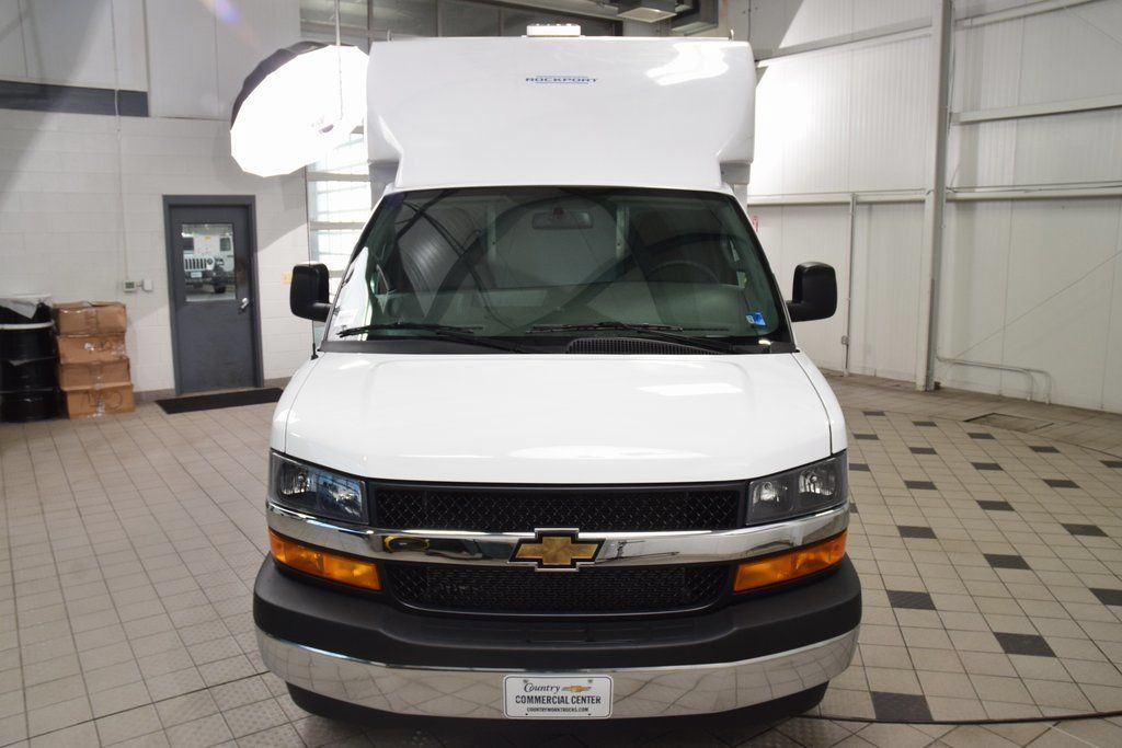 2026 Chevrolet Express Commercial Cutaway 3500 Van 159" - 23044786 - 1