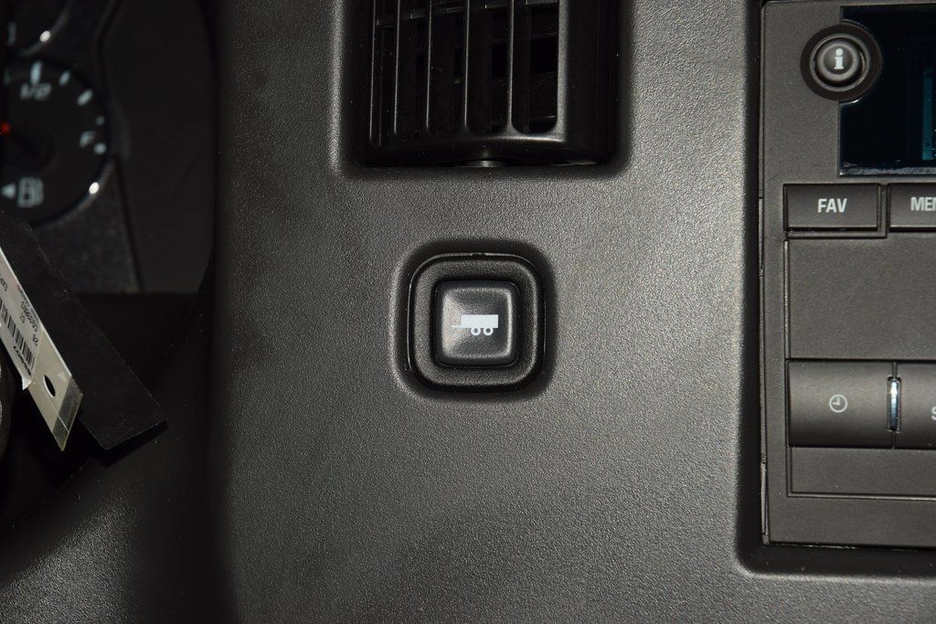 2026 Chevrolet Express Commercial Cutaway 3500 Van 159" - 23044786 - 19