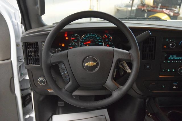 2026 Chevrolet Express Commercial Cutaway 3500 Van 159" - 23044786 - 21