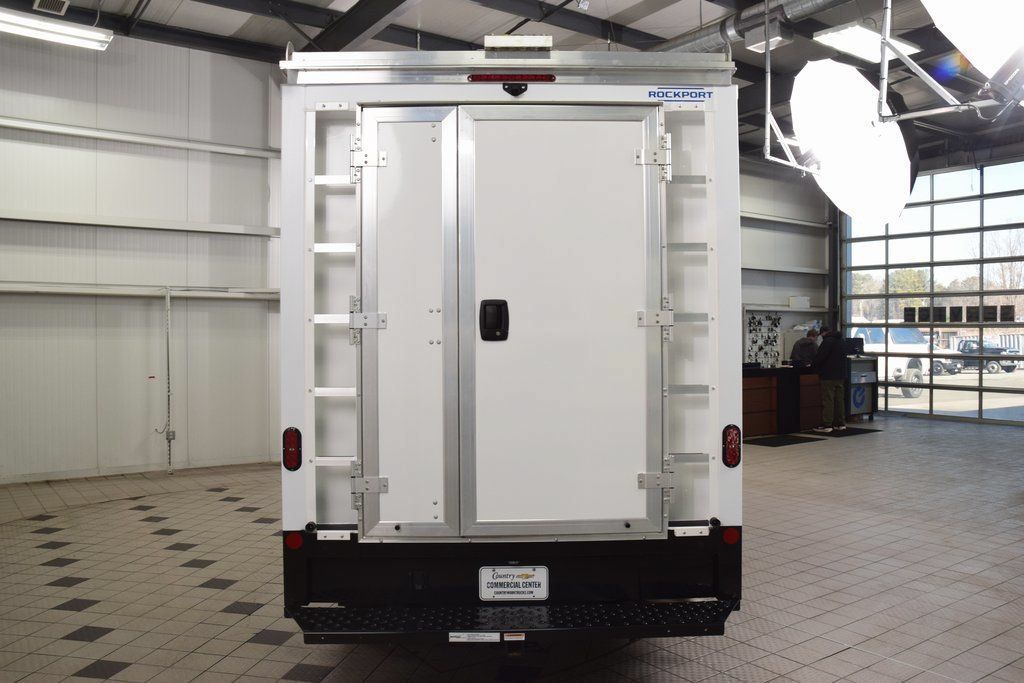 2026 Chevrolet Express Commercial Cutaway 3500 Van 159" - 23044786 - 3