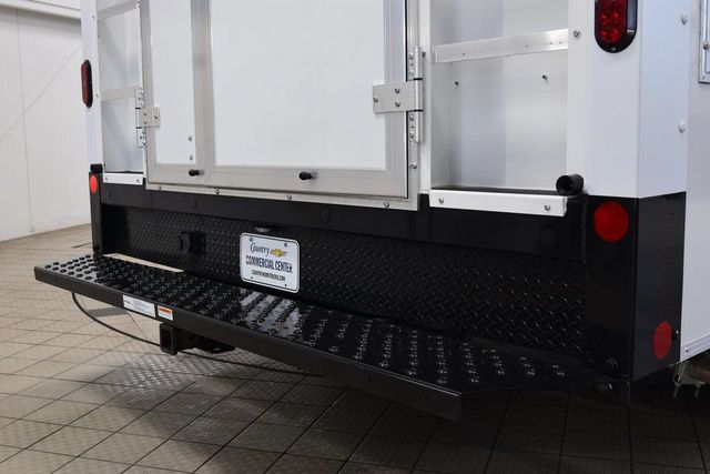 2026 Chevrolet Express Commercial Cutaway 3500 Van 159" - 23044787 - 11