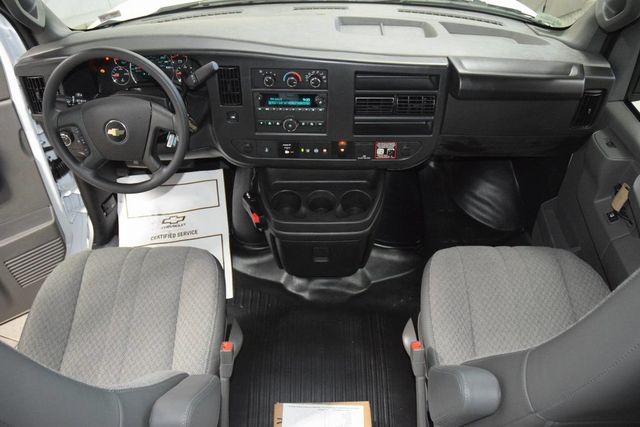 2026 Chevrolet Express Commercial Cutaway 3500 Van 159" - 23044787 - 17
