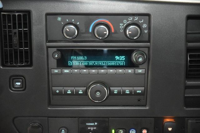 2026 Chevrolet Express Commercial Cutaway 3500 Van 159" - 23044787 - 18