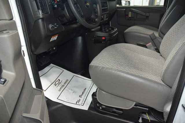 2026 Chevrolet Express Commercial Cutaway 3500 Van 159" - 23044787 - 23