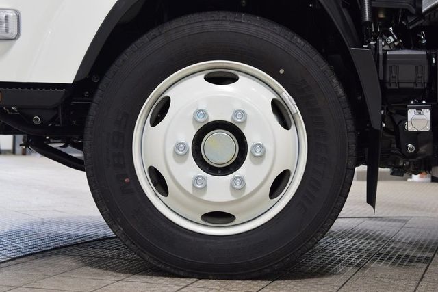 2026 Chevrolet Low Cab Forward 5500 XD  - 23045930 - 14