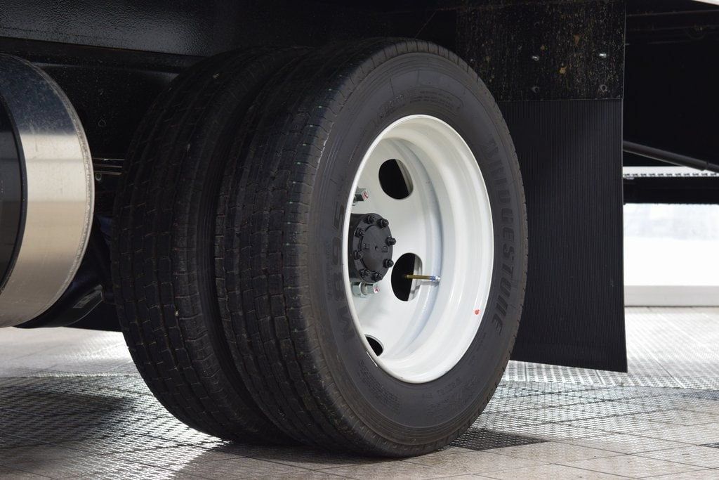 2026 Chevrolet Low Cab Forward 5500 XD  - 23045930 - 15