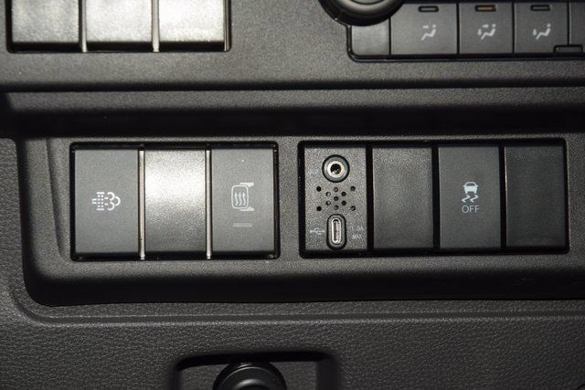 2026 Chevrolet Low Cab Forward 5500 XD  - 23045931 - 19