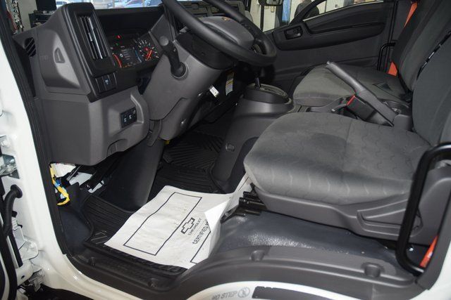 2026 Chevrolet Low Cab Forward 5500 XD  - 23045931 - 25