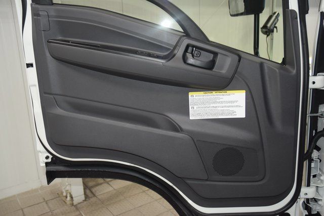 2026 Chevrolet Low Cab Forward 5500 XD  - 23045931 - 28