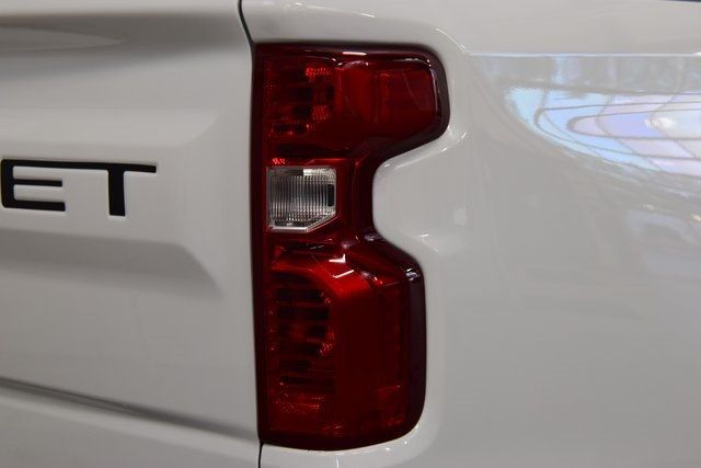 2026 Chevrolet Silverado 1500 2WD Reg Cab 140" Work Truck - 22897247 - 17